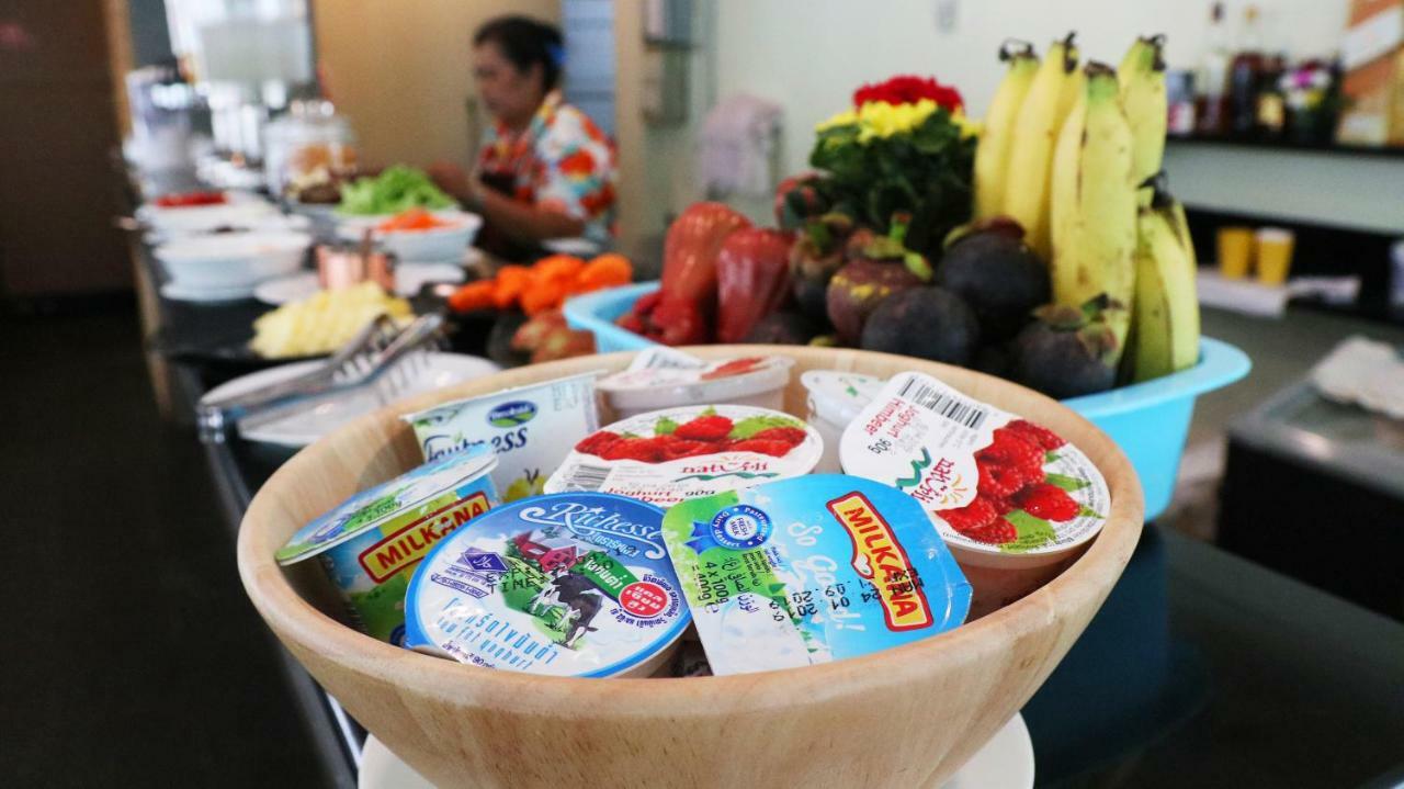 曼谷海军上将套房酒店【SHA Extra Plus】 外观 照片