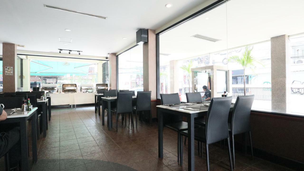 曼谷海军上将套房酒店【SHA Extra Plus】 外观 照片